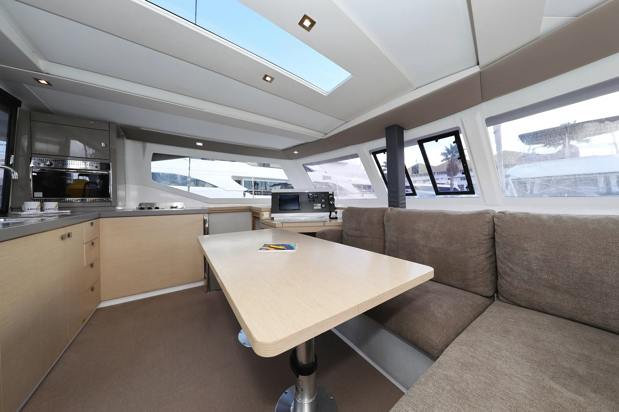 Fountaine Pajot Lucia 40 - 4 cab. (Why Not)  - 17