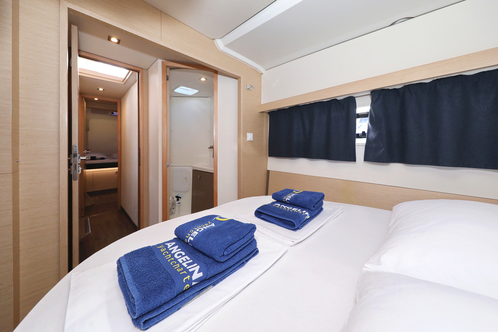 Photo #26 - Fountaine Pajot Lucia 40 - 4 cab. (Why Not) in Trogir - 30047