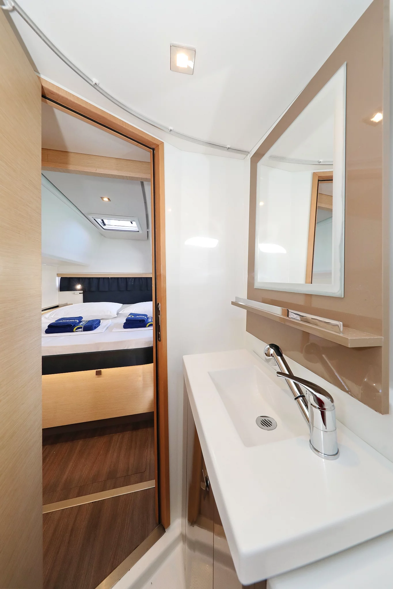 Fountaine Pajot Lucia 40 - 4 cab. (Why Not)  - 33