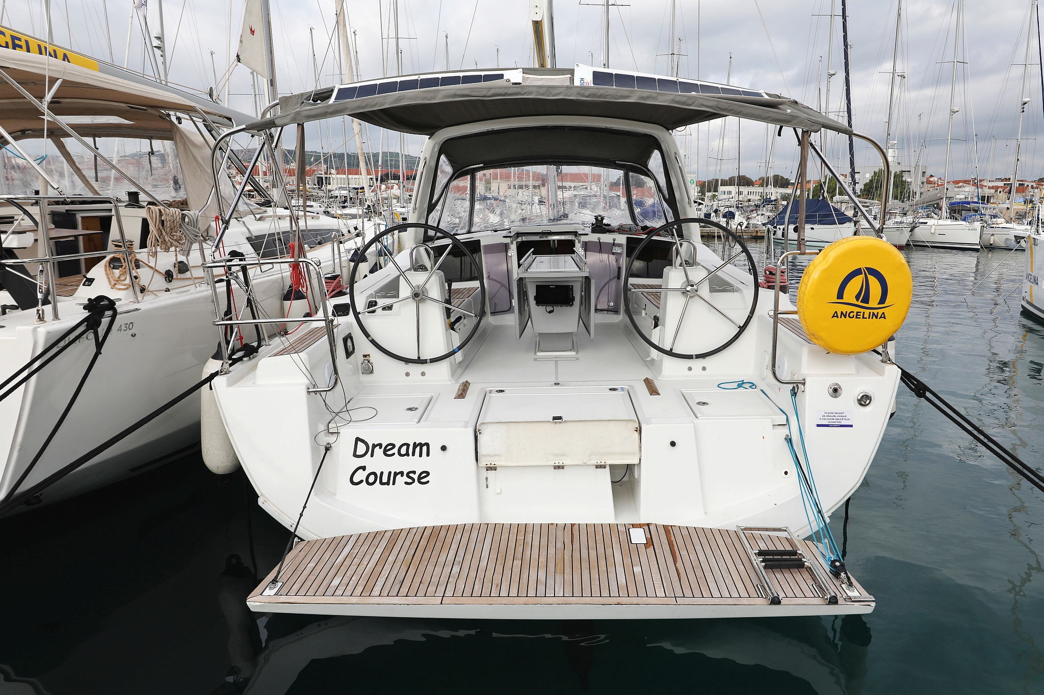 Photo #3 - Oceanis 41.1 (Dream Course) in Vodice - 30048