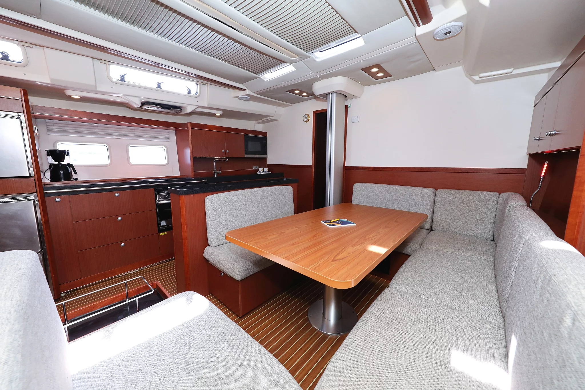 Hanse 575 - 5 + 1 cab. (Star Princess)  - 12