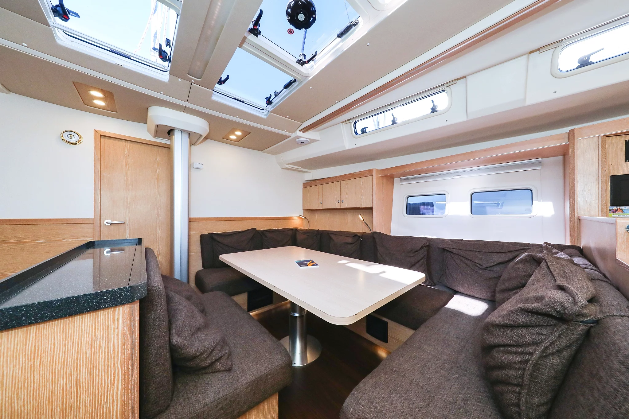 Hanse 575 - 3 + 1 cab. (Vidar)  - 15