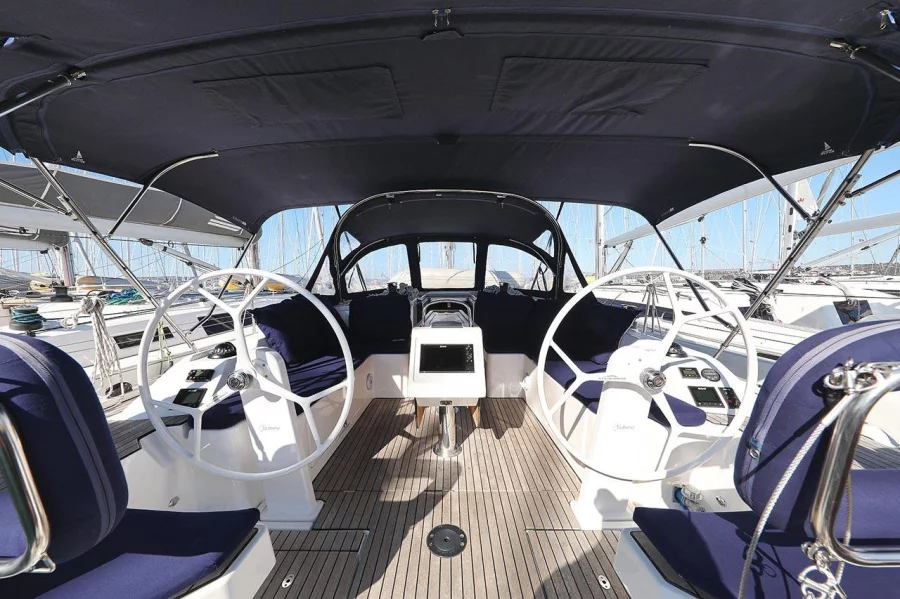Bavaria C42 (Aldebaran)  - 7