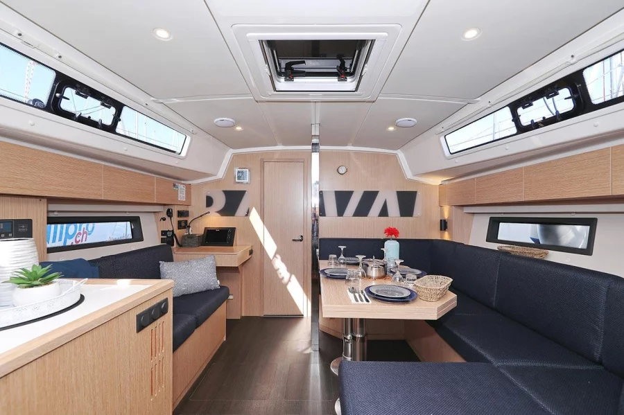 Bavaria C42 (Aldebaran)  - 10