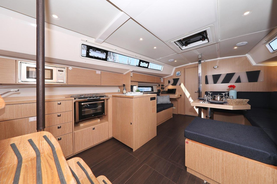 Photo #12 - Bavaria C42 (Aldebaran) en Murter - 30070