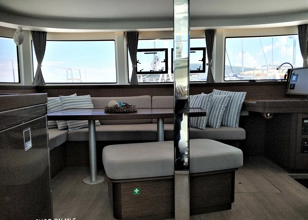 Lagoon 42 - 4 + 2 cab. (Niki)  - 14