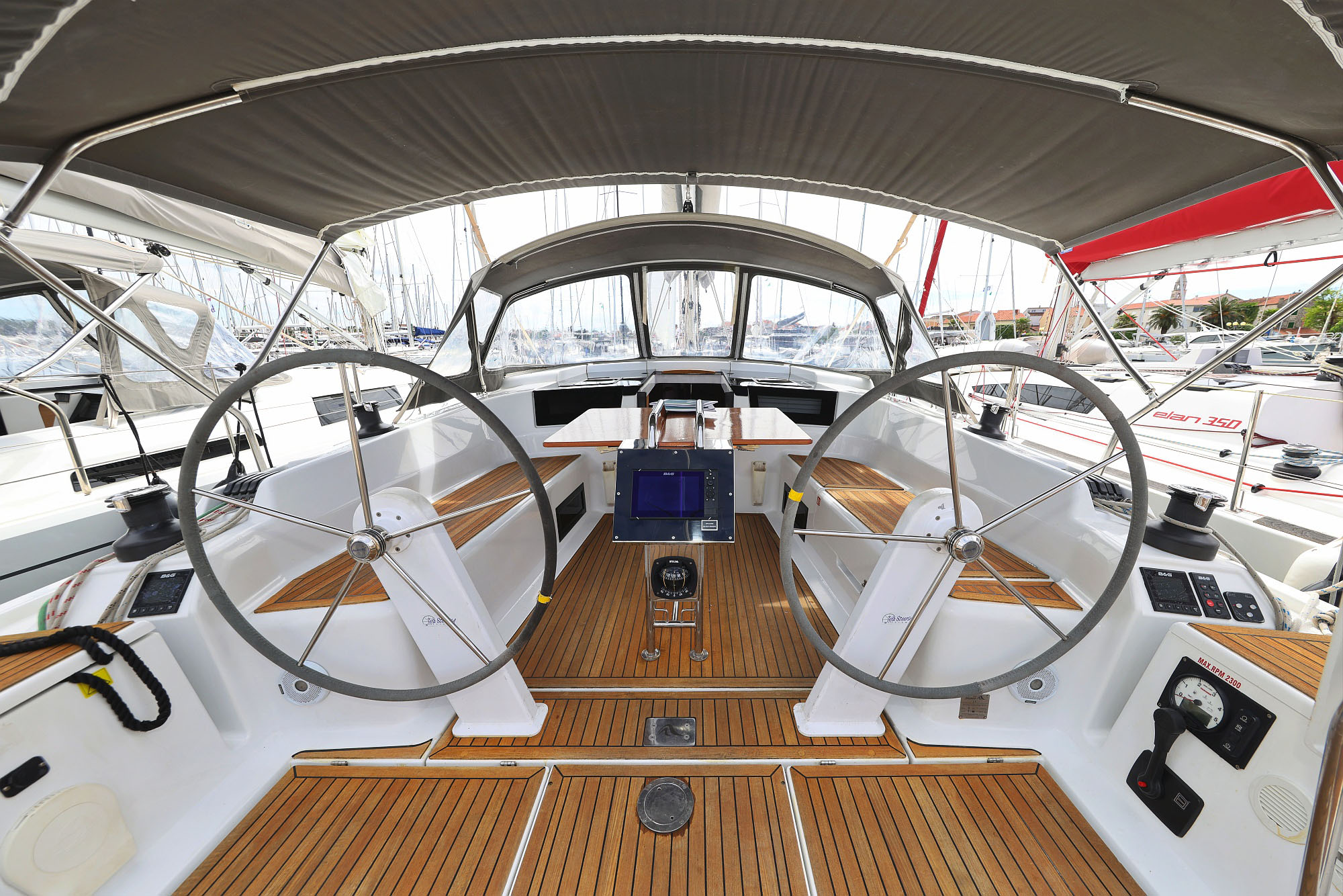 Hanse 418 - 3 cab. — photo 4