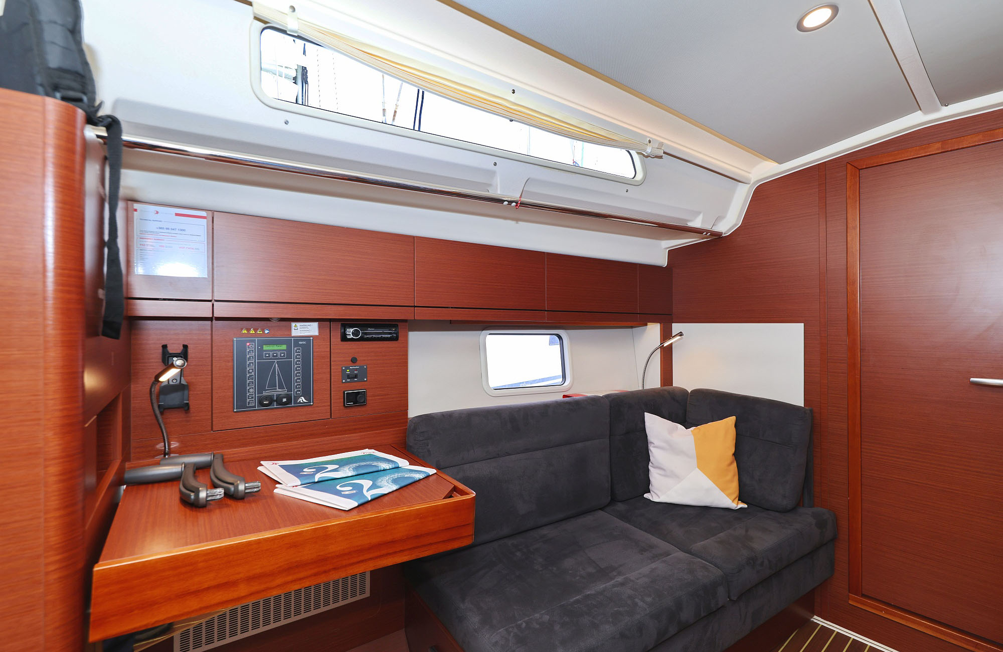 Hanse 418 - 3 cab. — photo 11