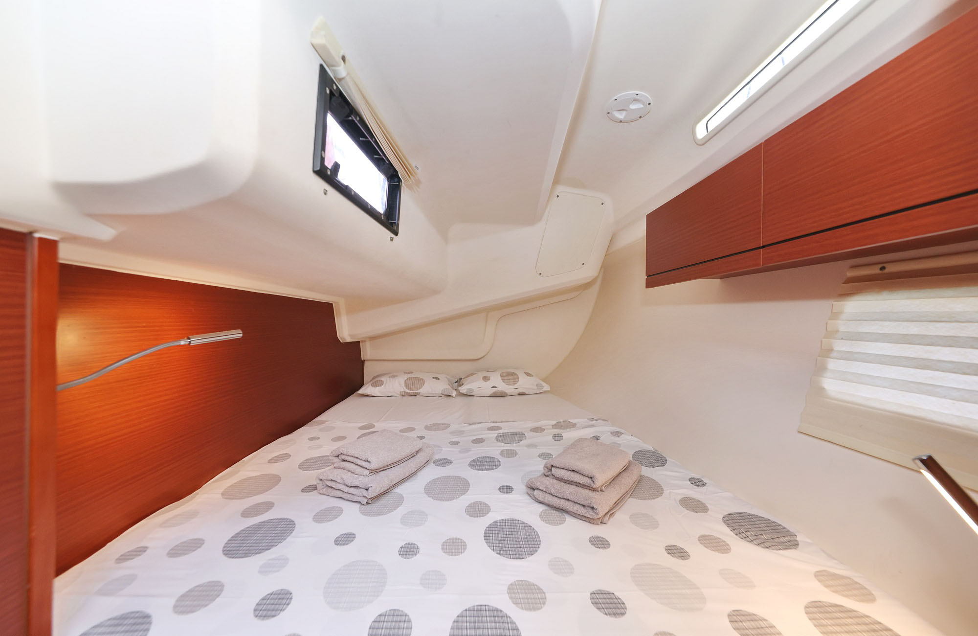 Hanse 418 - 3 cab. — photo 19