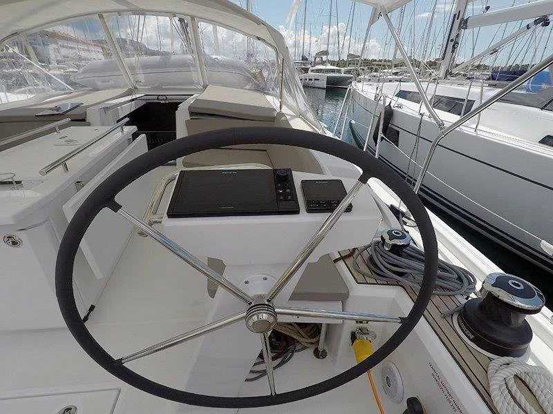 Oceanis 46.1 (Greta)  - 5
