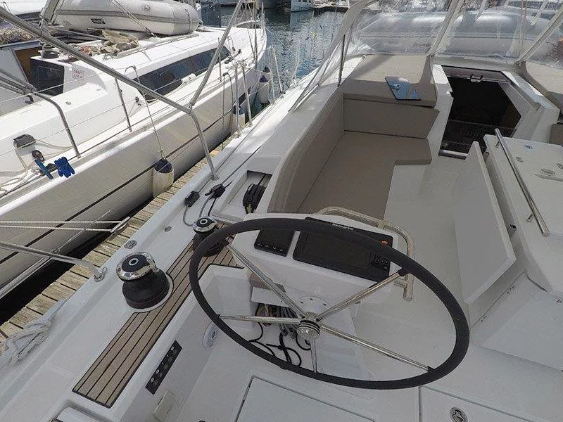 Oceanis 46.1 (Greta)  - 6