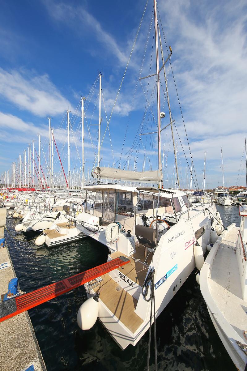 Photo #5 - Nautitech 40 Open - 4 + 2 cab. (Relax) in Biograd - 30139