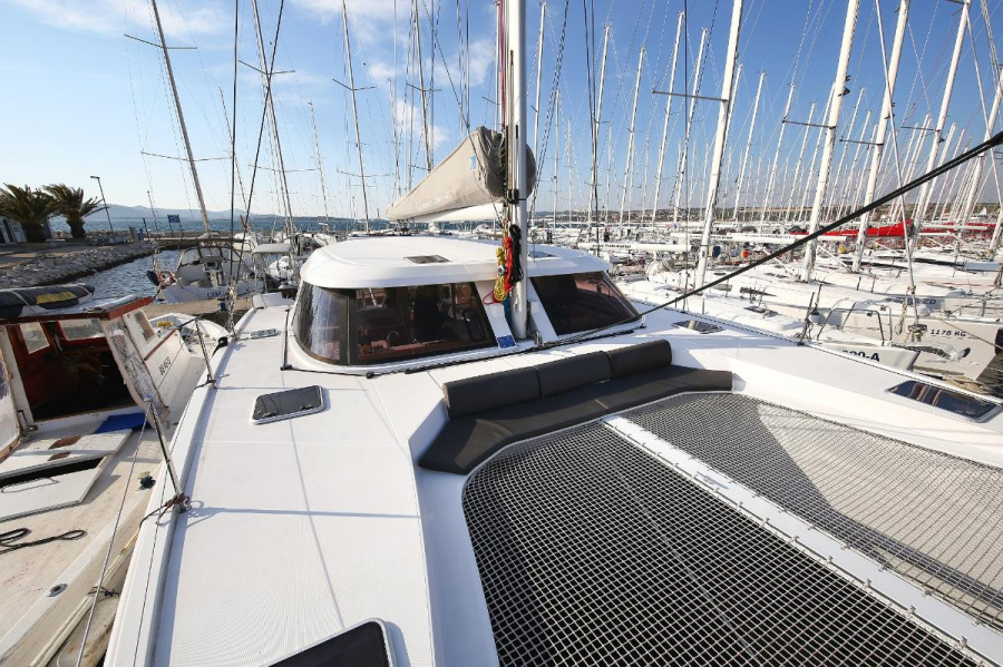 Photo #6 - Nautitech 40 Open - 4 + 2 cab. (Relax) in Biograd - 30139