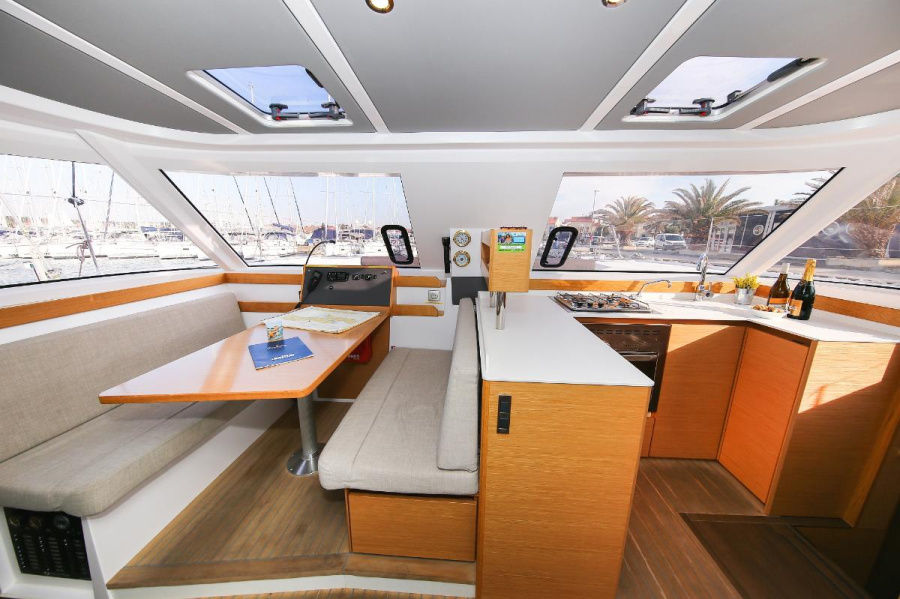 Photo #16 - Nautitech 40 Open - 4 + 2 cab. (Relax) in Biograd - 30139
