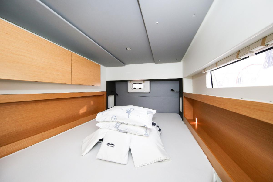 Photo #32 - Nautitech 40 Open - 4 + 2 cab. (Relax) in Biograd - 30139
