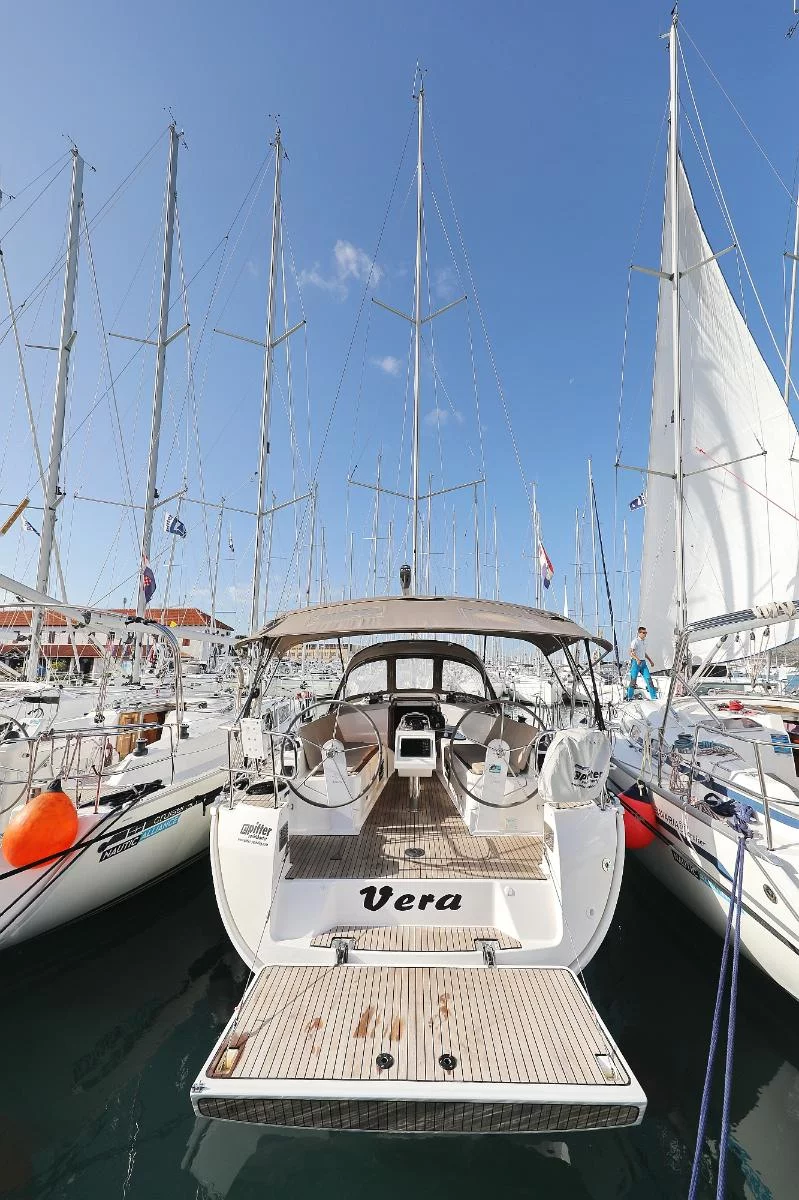 Bavaria Cruiser 37 - 3 cab. (Vera)  - 0