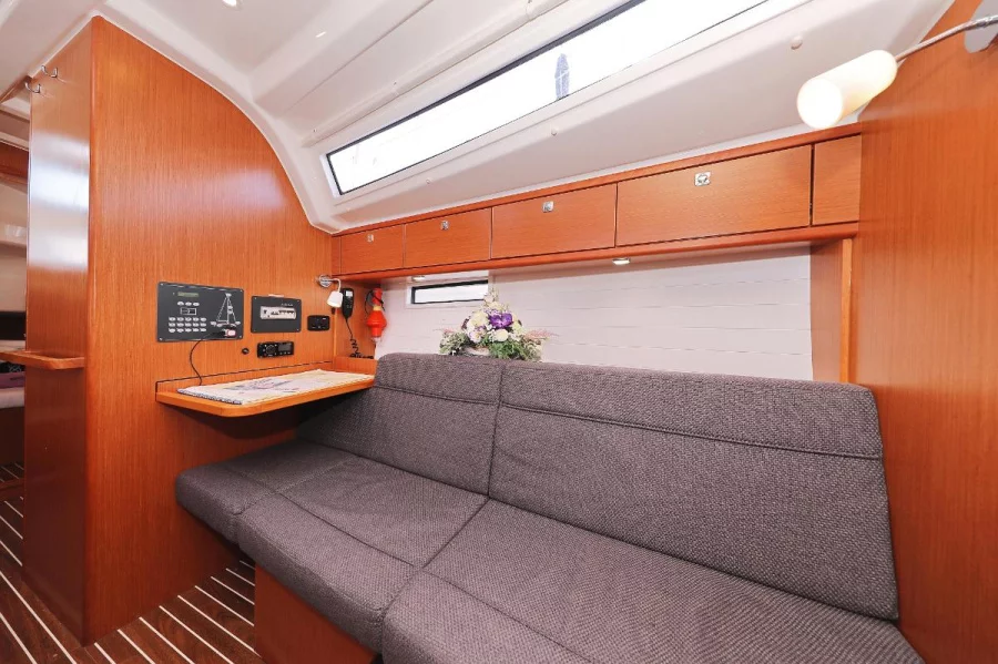 Bavaria Cruiser 37 - 3 cab. (Vera)  - 25