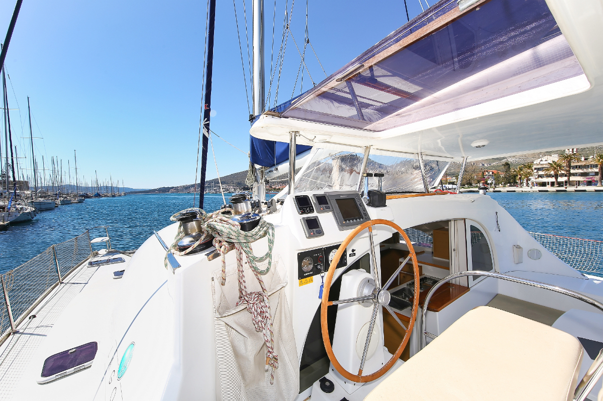 Photo #6 - Lagoon 380 S2 - 4 + 2 cab. (Phoenix) en Zadar - 30153