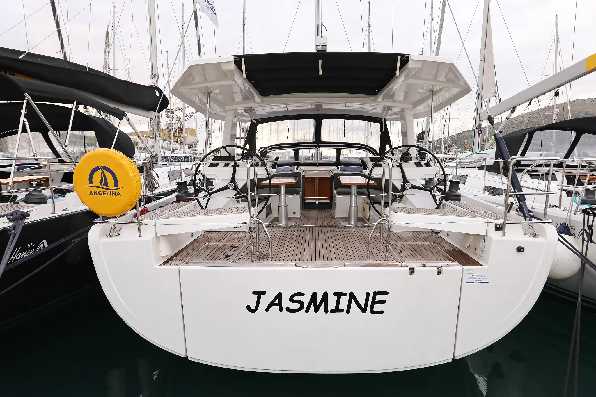 Hanse 588 - 5 + 1 cab. (Jasmine)  - 0