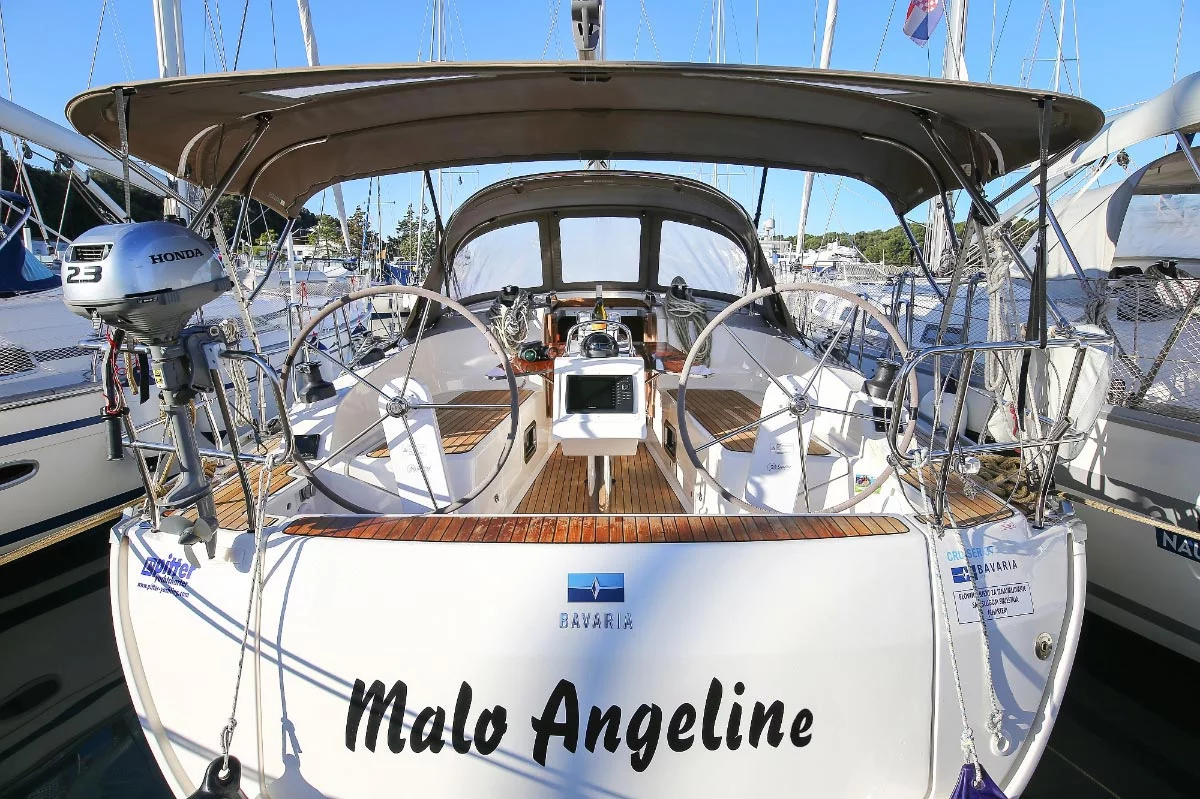 Bavaria Cruiser 37 - 3 cab. (Malo Angeline)  - 0