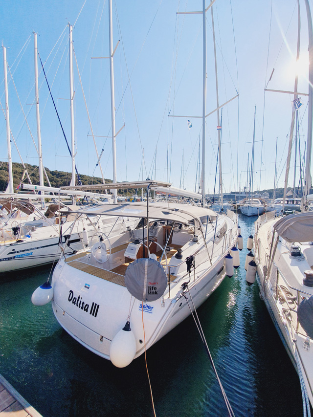 Photo #3 - Bavaria Cruiser 46 - 4 cab. (Dalisa III) en Pula - 30240