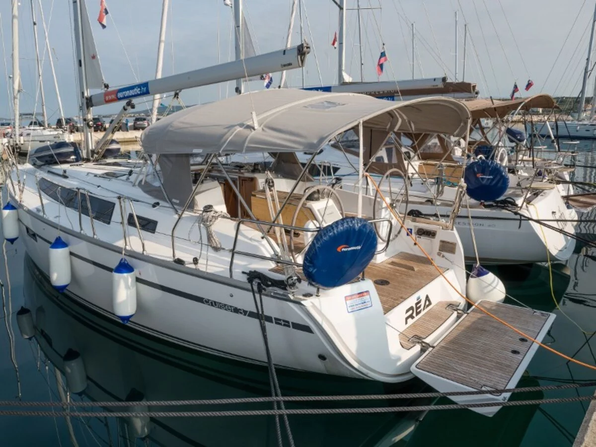 Bavaria Cruiser 37 - 3 cab. (Rea)  - 3