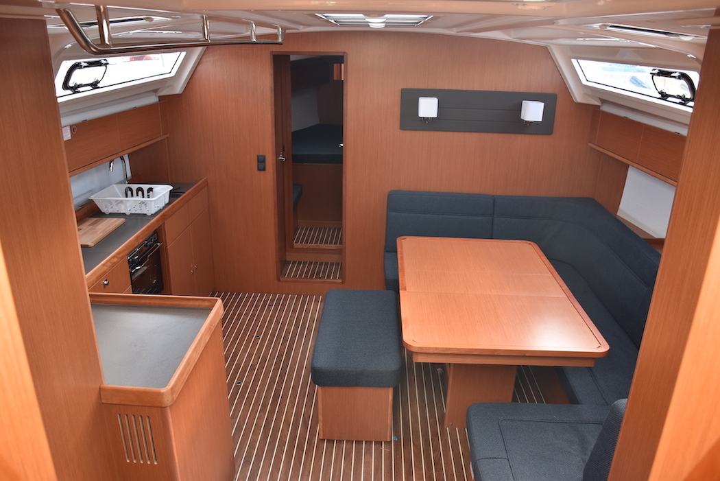 Photo #8 - Bavaria Cruiser 46 - 4 cab. (Malbec) in Trogir - 30268
