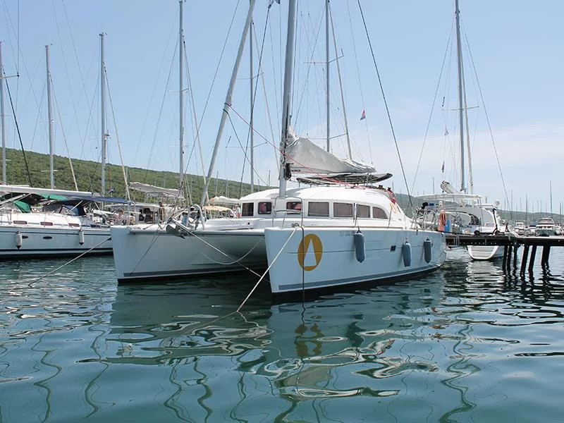 Lagoon 380 - 4 + 2 cab. (Xenia)  - 13