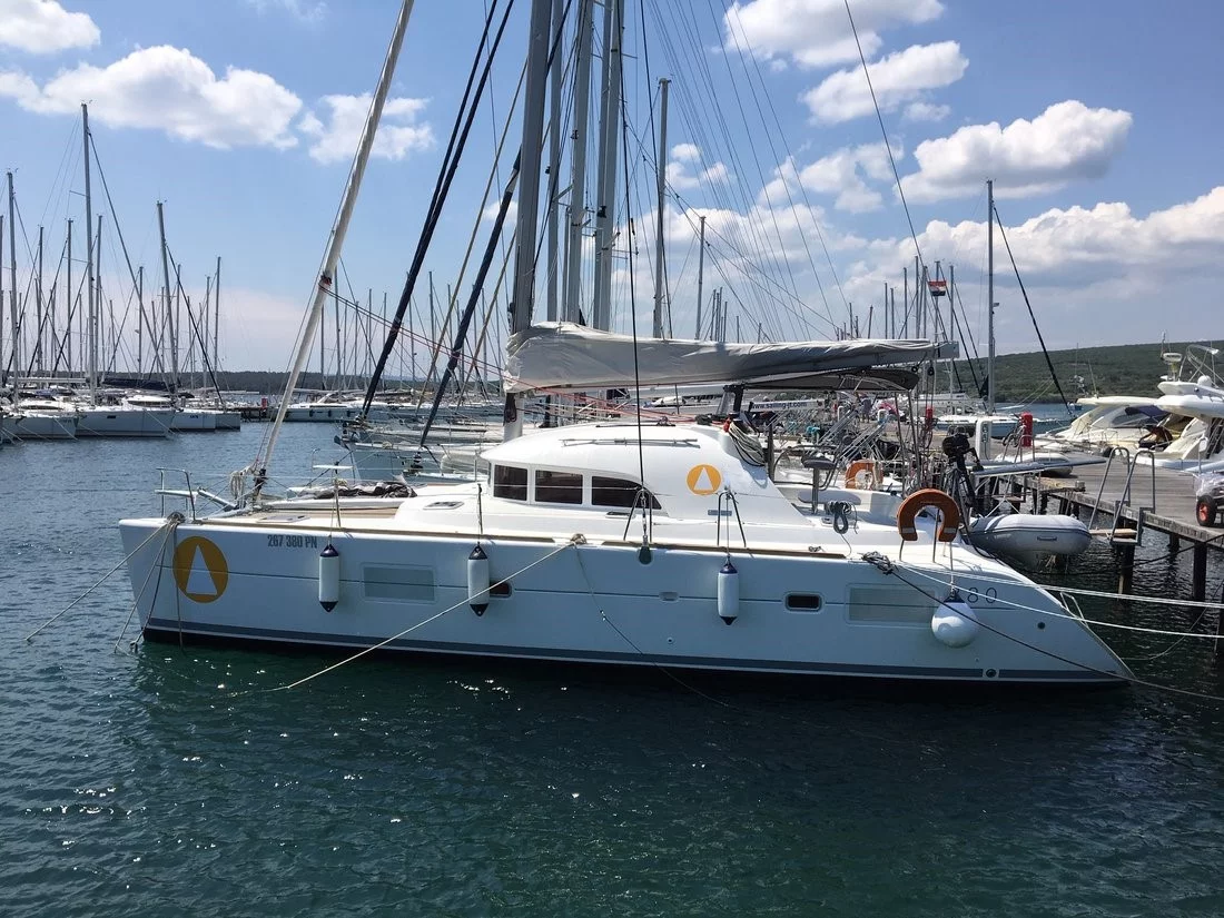 Lagoon 380 - 4 + 2 cab. (Xenia)  - 14