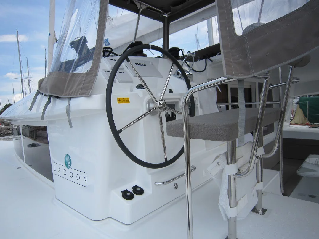 Lagoon 400 S2 - 4 + 2 cab. (Emerald Seas)  - 8