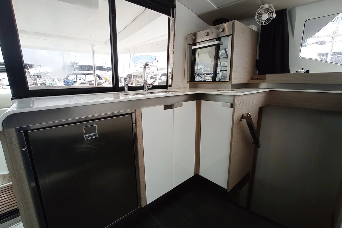 Fountaine Pajot Elba 45 - 4 + 2 cab. (Coco)  - 21