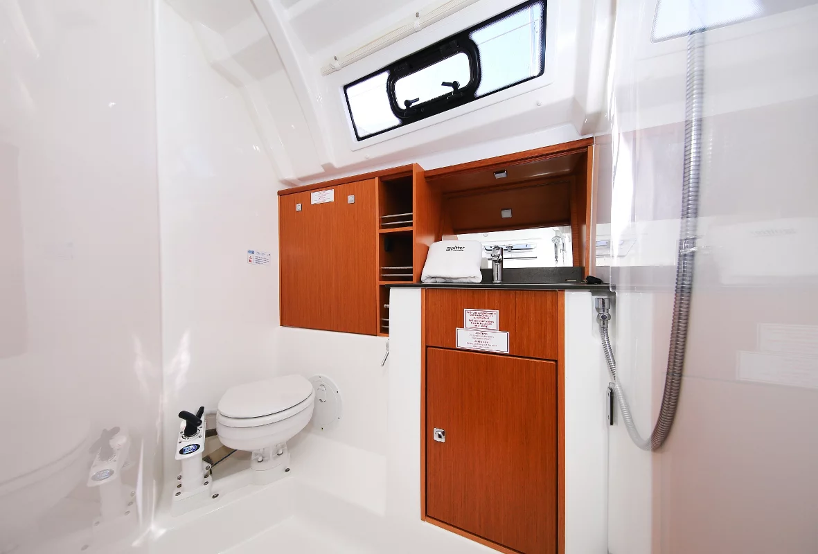 Bavaria Cruiser 41 - 3 cab. (Morellina)  - 35