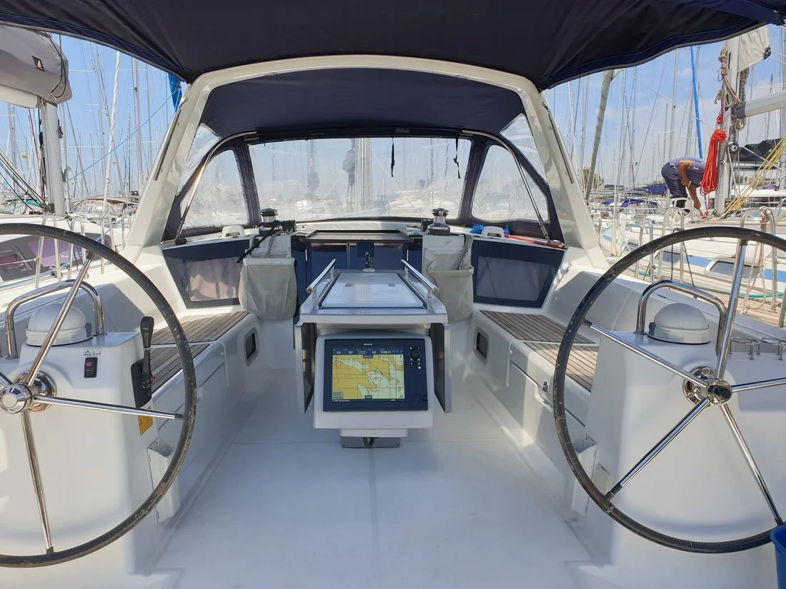 Oceanis 41 (Ecstasea)  - 3