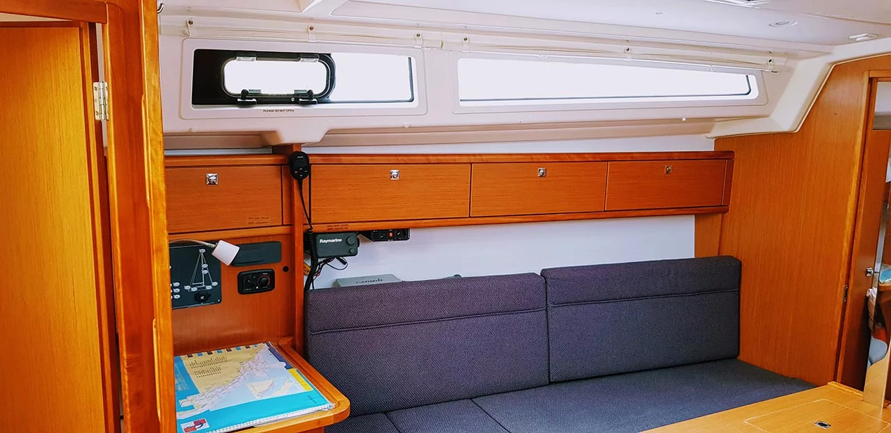 Bavaria Cruiser 33 (Salsa)  - 3