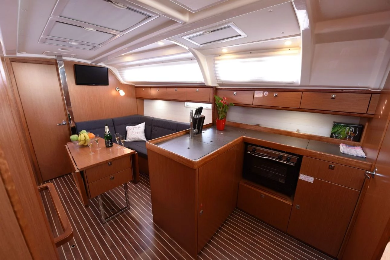 Bavaria Cruiser 37 - 3 cab. (Luka)  - 7