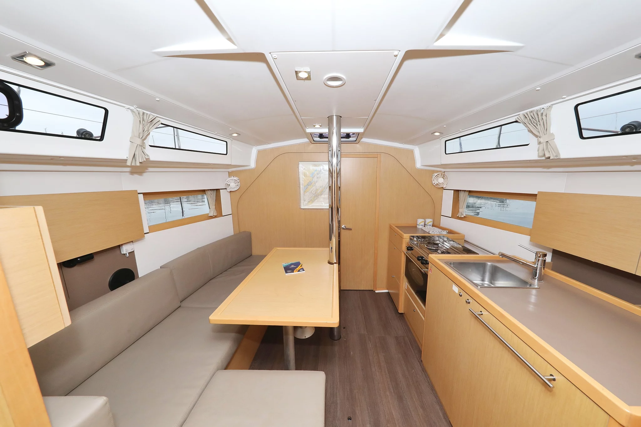 Oceanis 38 - 3 cab. (One)  - 12