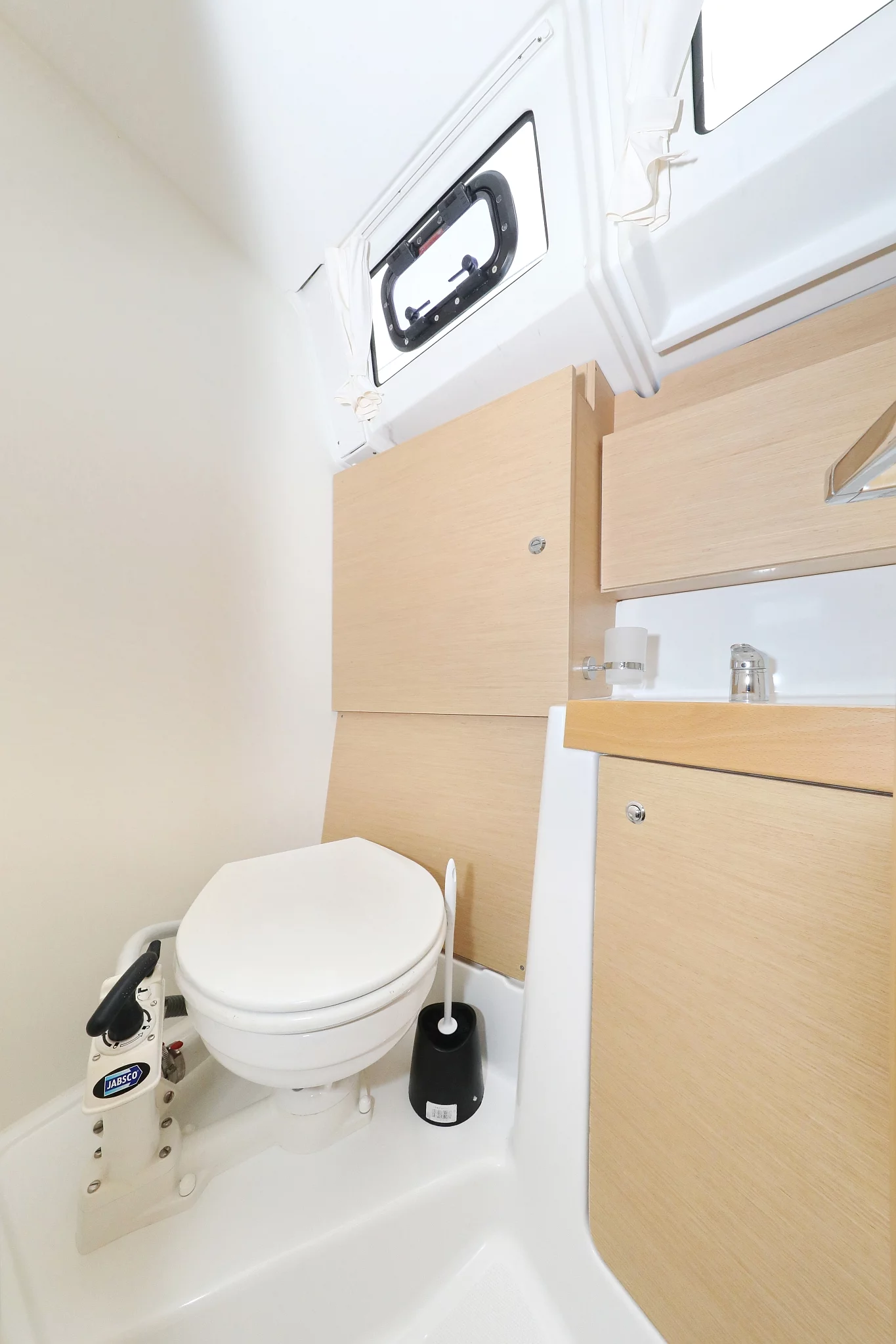 Oceanis 38 - 3 cab. (One)  - 34