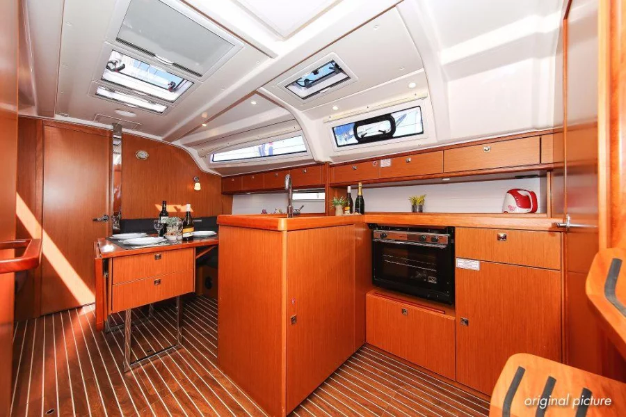 Bavaria Cruiser 37 - 3 cab. (Cassiopeia)  - 14