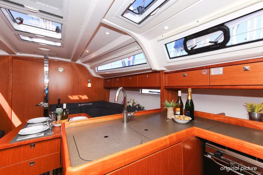 Bavaria Cruiser 37 - 3 cab. (Cassiopeia)  - 15