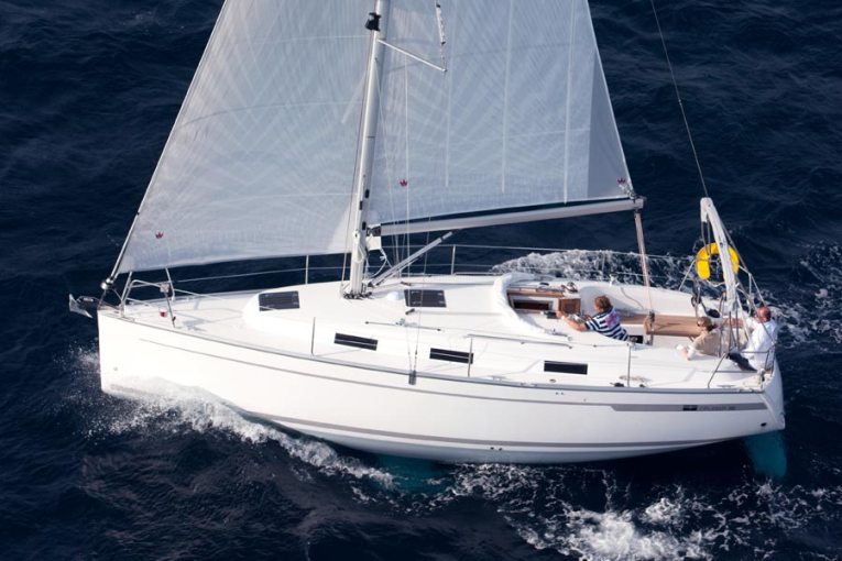 Photo #3 - Bavaria Cruiser 32 (Sax) in Trogir - 30547