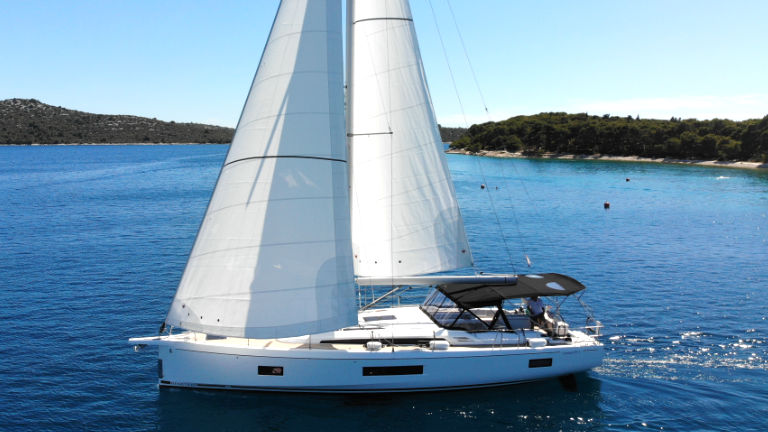 Photo #12 - Oceanis 51.1 - 3 + 1 cab. (Cloudy Bay) en Rogoznica - 30570