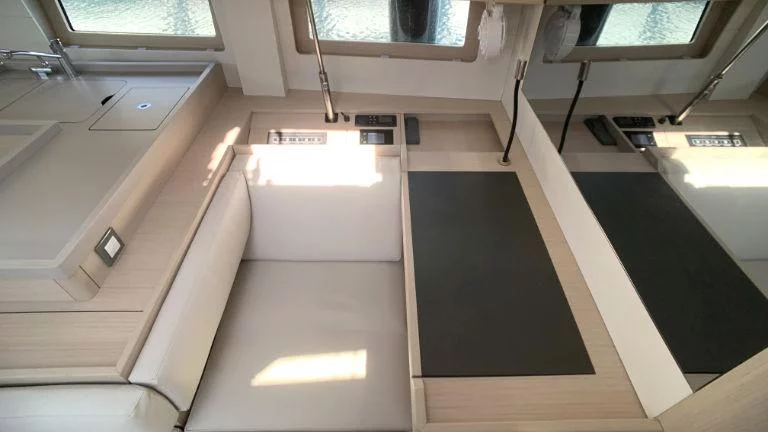 Oceanis 51.1 - 3 + 1 cab. (Cloudy Bay)  - 16