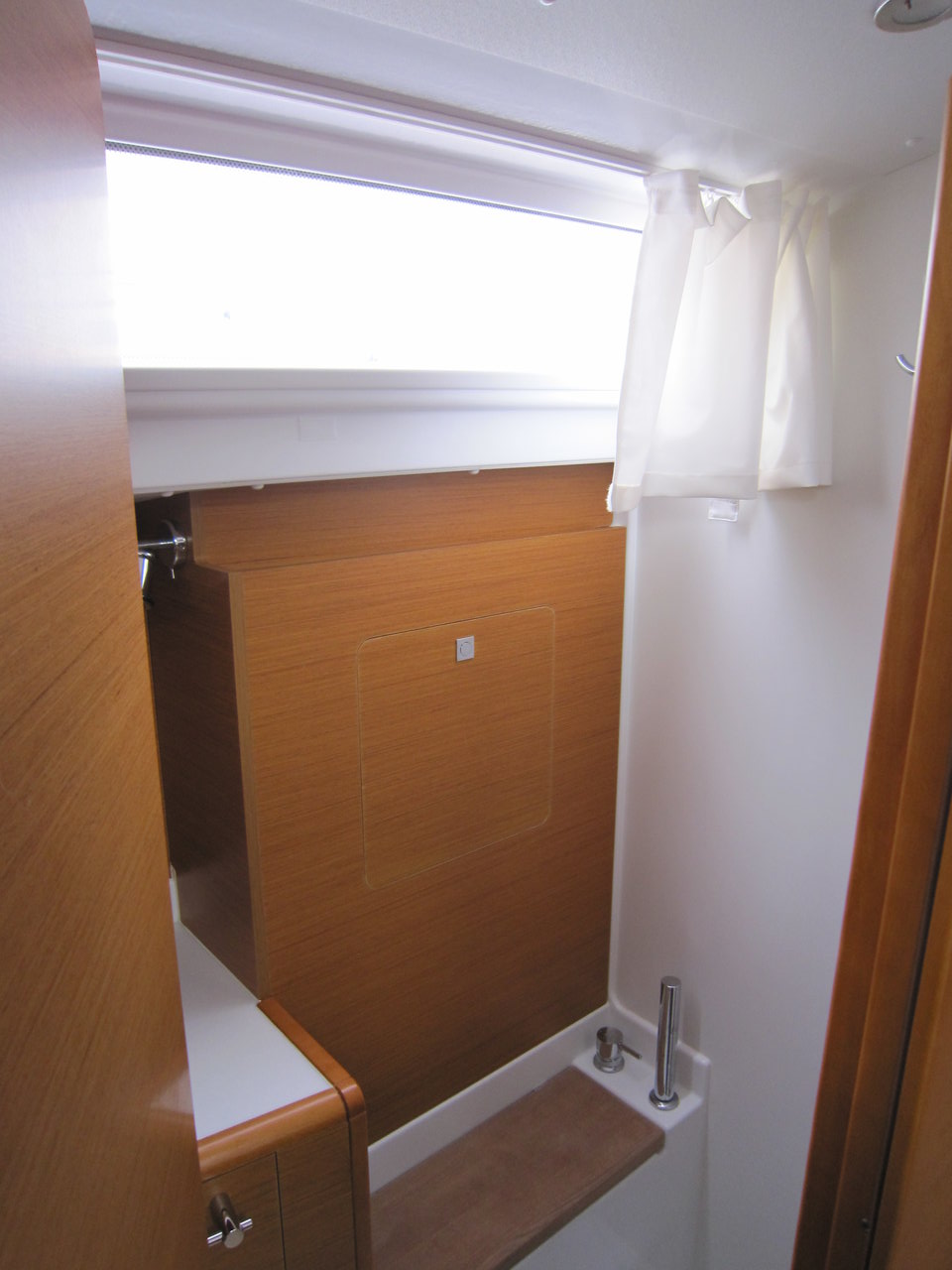 Photo #9 - Sun Odyssey 449 (Airbender) in Lavrion - 30602