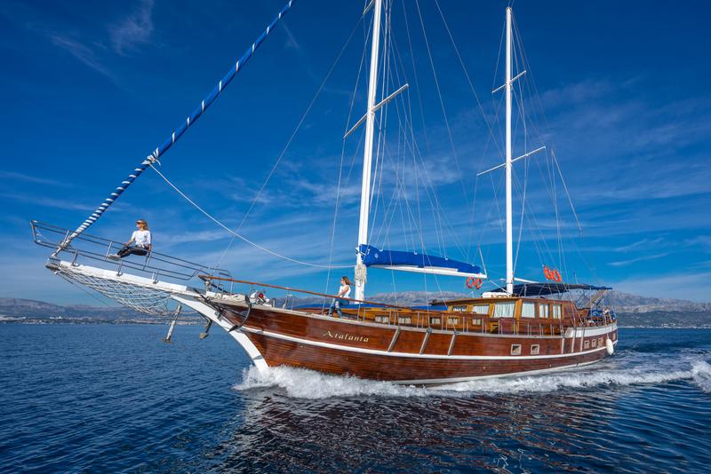 Photo #5 - MSY Atalanta (Atalanta) in Split - 30604