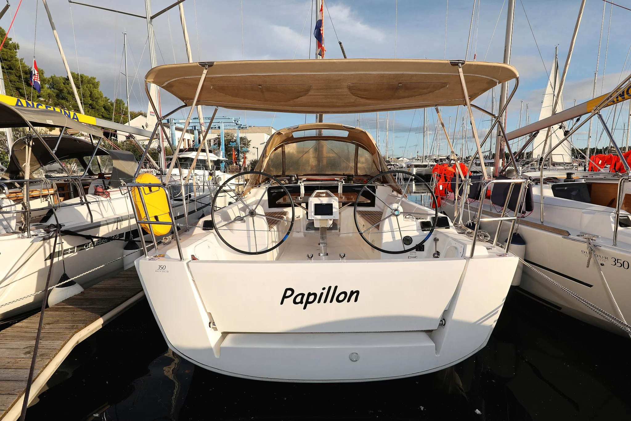 Dufour 350 GL (Papillon)  - 0