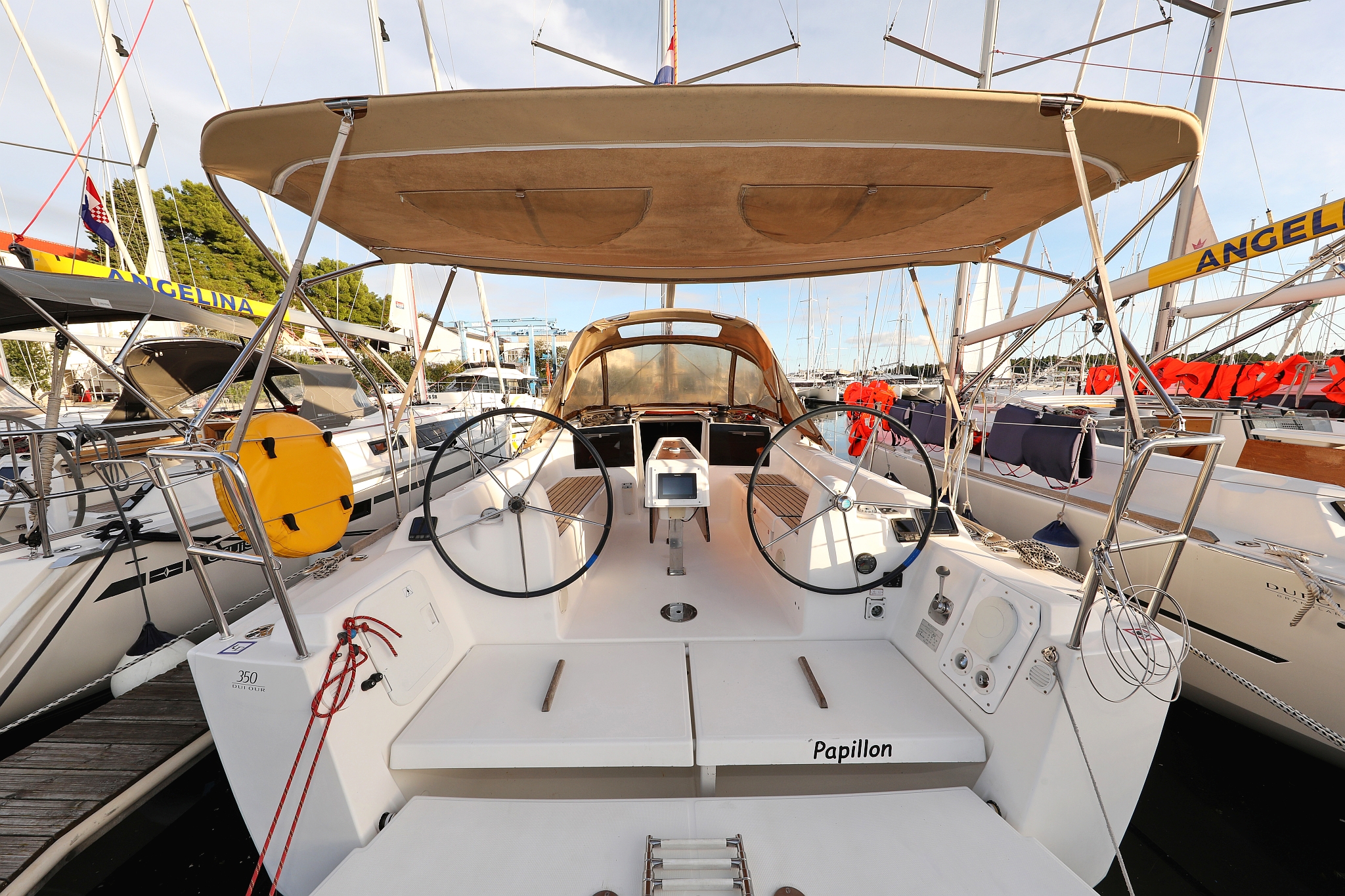 Photo #11 - Dufour 350 GL (Papillon) en Sibenik - 30622