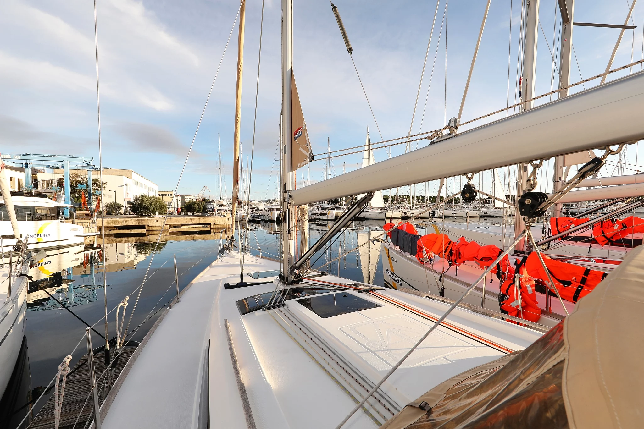 Dufour 350 GL (Papillon)  - 16