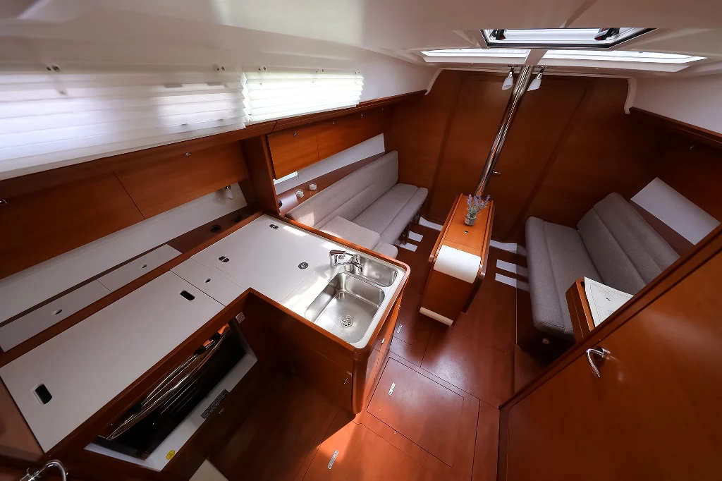 Dufour 350 GL (Papillon)  - 19
