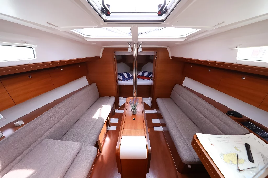 Dufour 350 GL (Papillon)  - 20