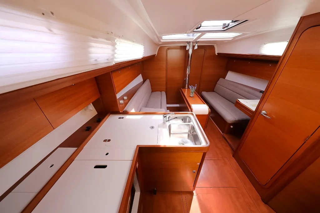 Dufour 350 GL (Papillon)  - 21